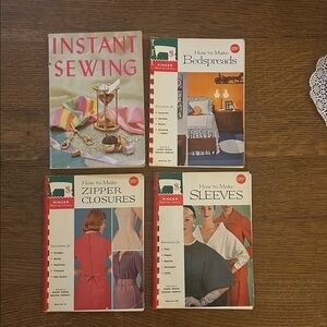 Singer Vintage Sewing Guide Set of 4